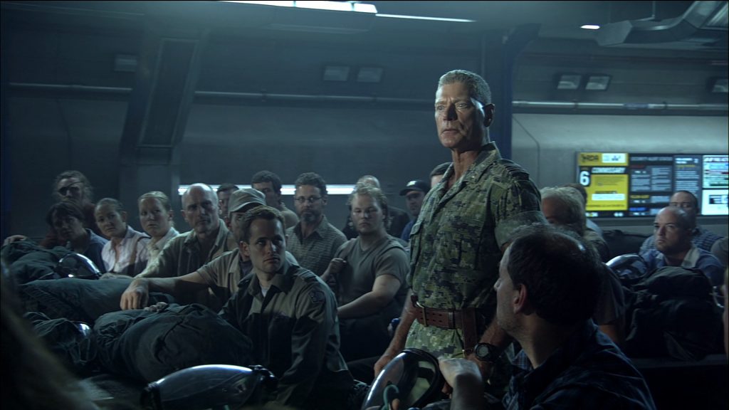 Stephen Lang sebagai Colonel Quaritch