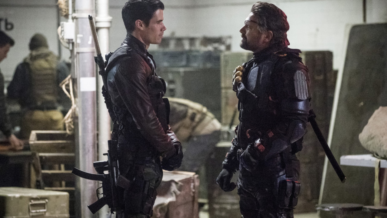 Arrow Season 6 Episode 7: Malapetaka Liburan Thanksgiving - Layar.id