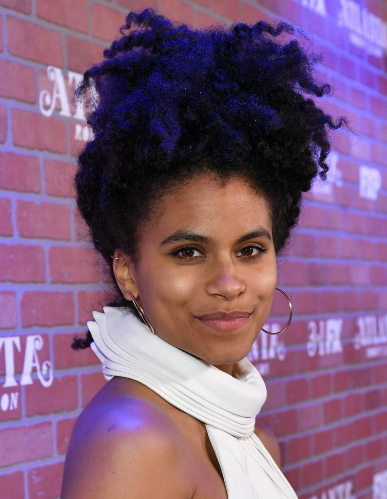 Zazie Beetz Akan Bintangi Film Joker Bersama Joaquin Phoenix