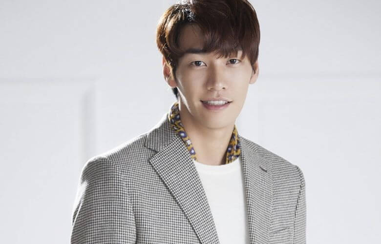 KIM YOUNG KWANG