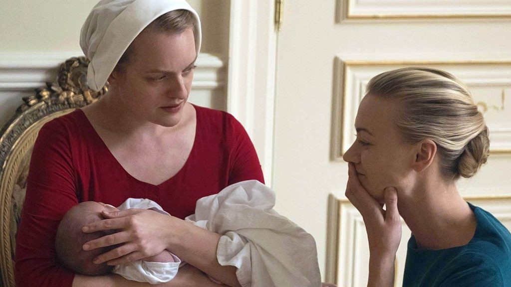 Simak Cuplikan THE HANDMAID’S TALE Serial Pemenang Tiga Penghargaan Golden Globe 2018