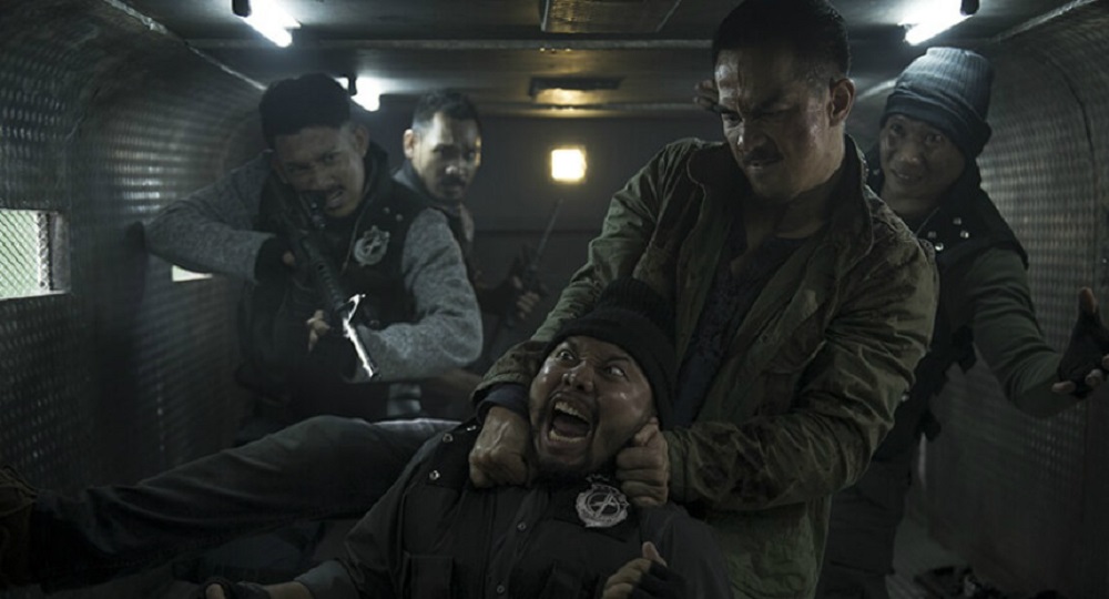 World Premier THE NIGHT COMES FOR US Di Fantastic Fest Banjir Pujian