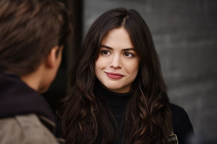 Conor Leslie sebagai Donna Troy