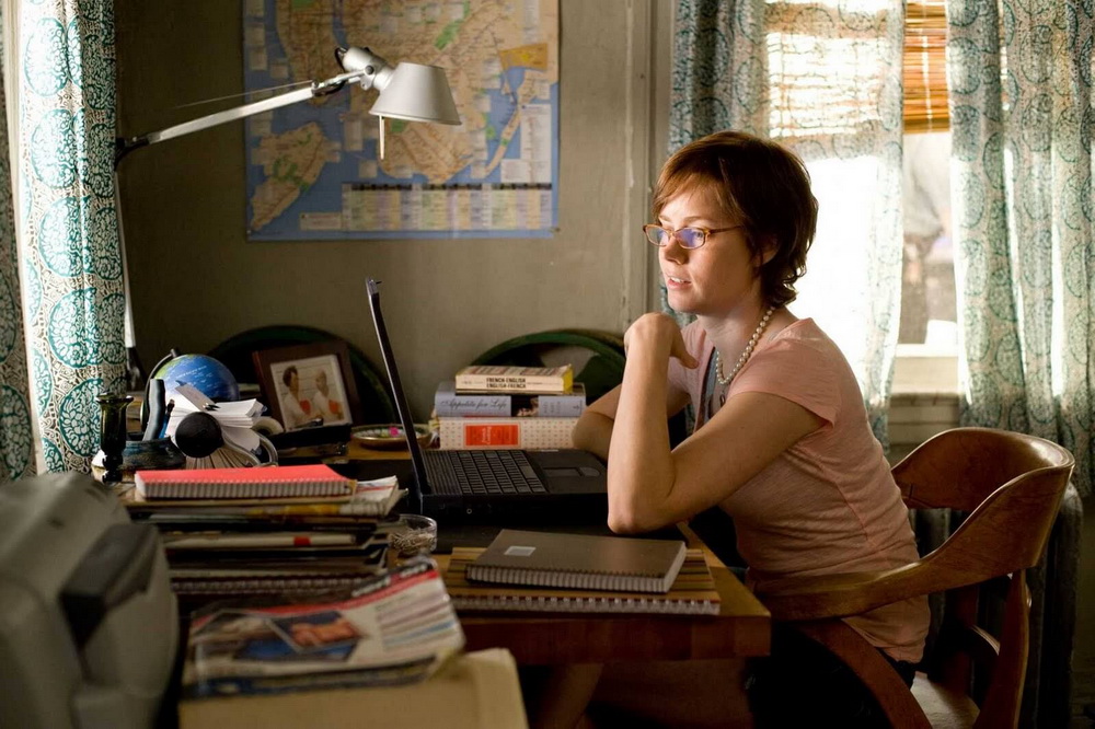 Dua Wanita Dengan Ambisi Sama Di Dunia Masak JULIE AND JULIA Tayang Di Netflix