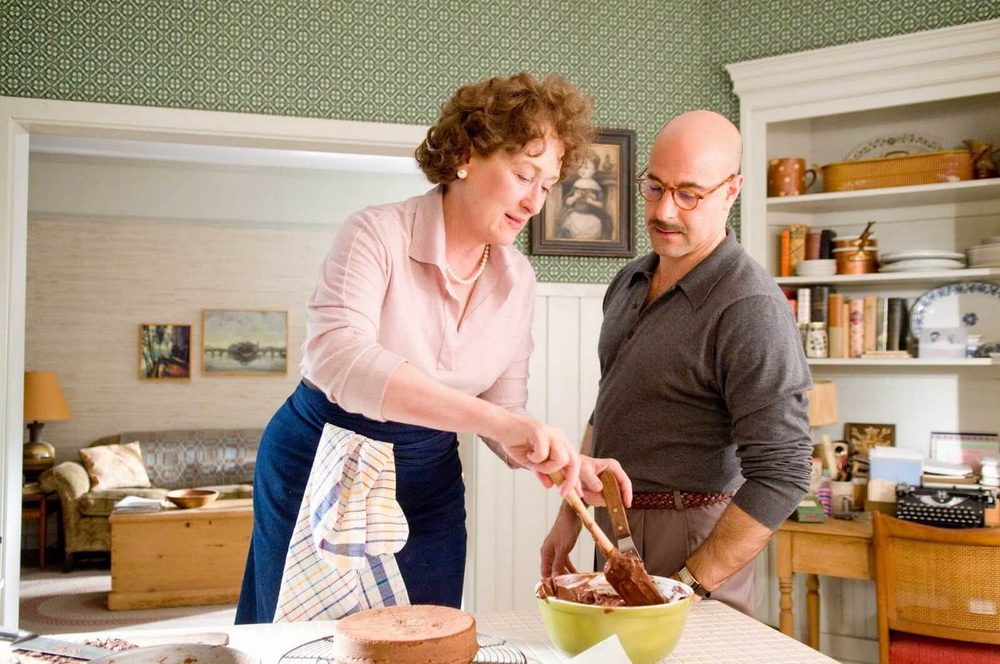 Dua Wanita Dengan Ambisi Sama Di Dunia Masak JULIE AND JULIA Tayang Di Netflix