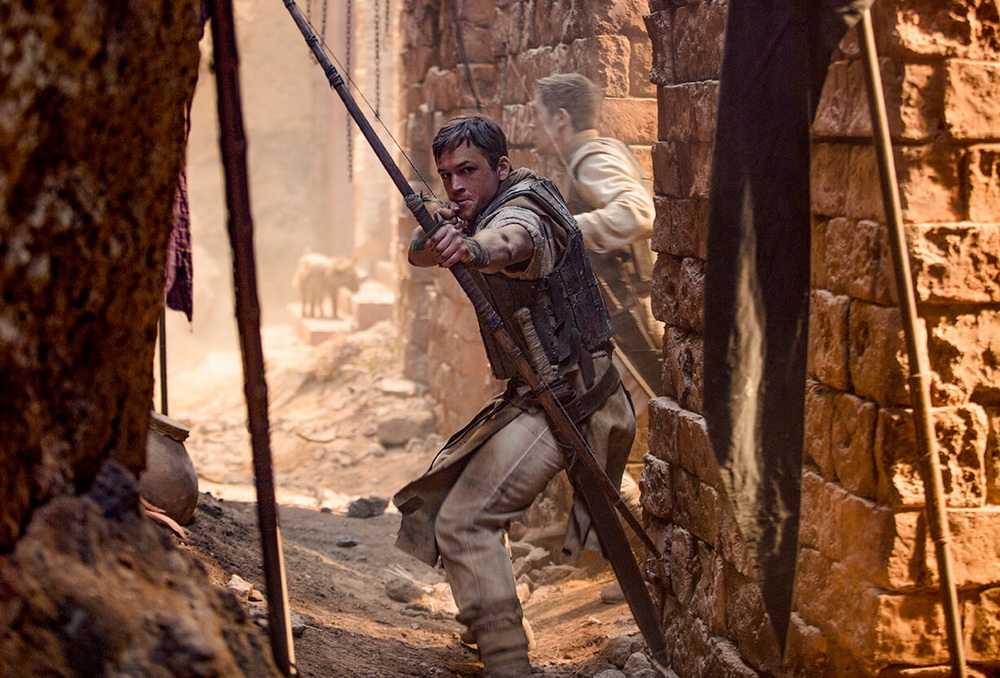 ROBIN HOOD Segera Tayang - Simak Trailer, Poster, Dan Photonya