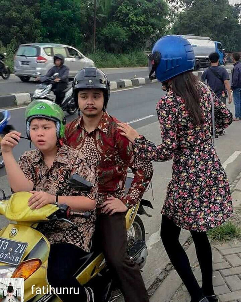 ORANG KAYA BARU - Pengalaman Masa Kecil Sang Penulis Skenario