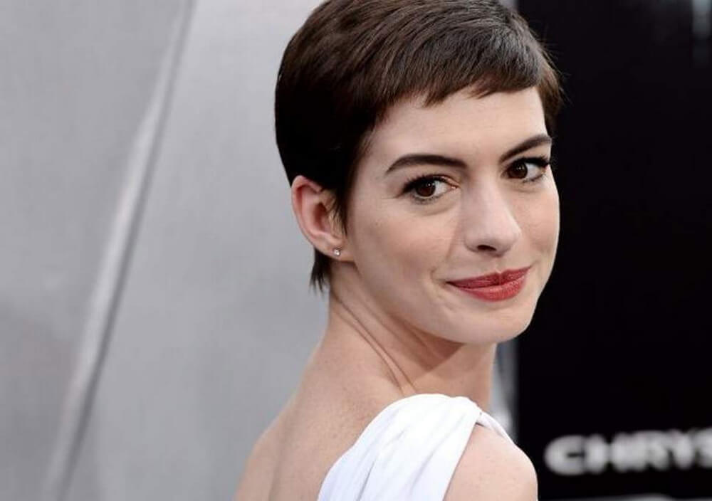 Anne Hathaway Bintangi Film Adaptasi Robert Zemeckis - THE WITCHES