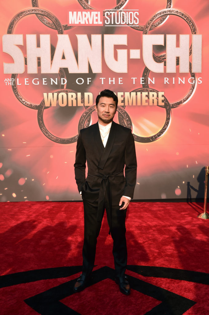 Simu Liu dalam acara premiere Shang-Chi