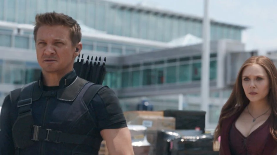 Hawkeye dan Wanda dalam Captain America: Civil War 