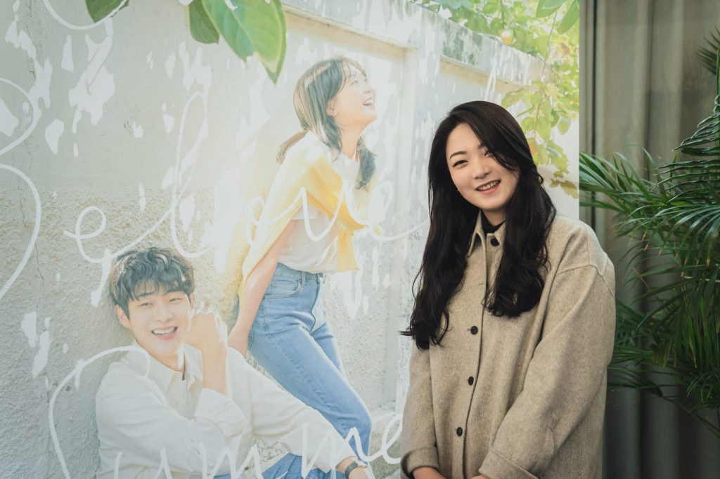 Lee Na Eun - Penulis Our Beloved Summer