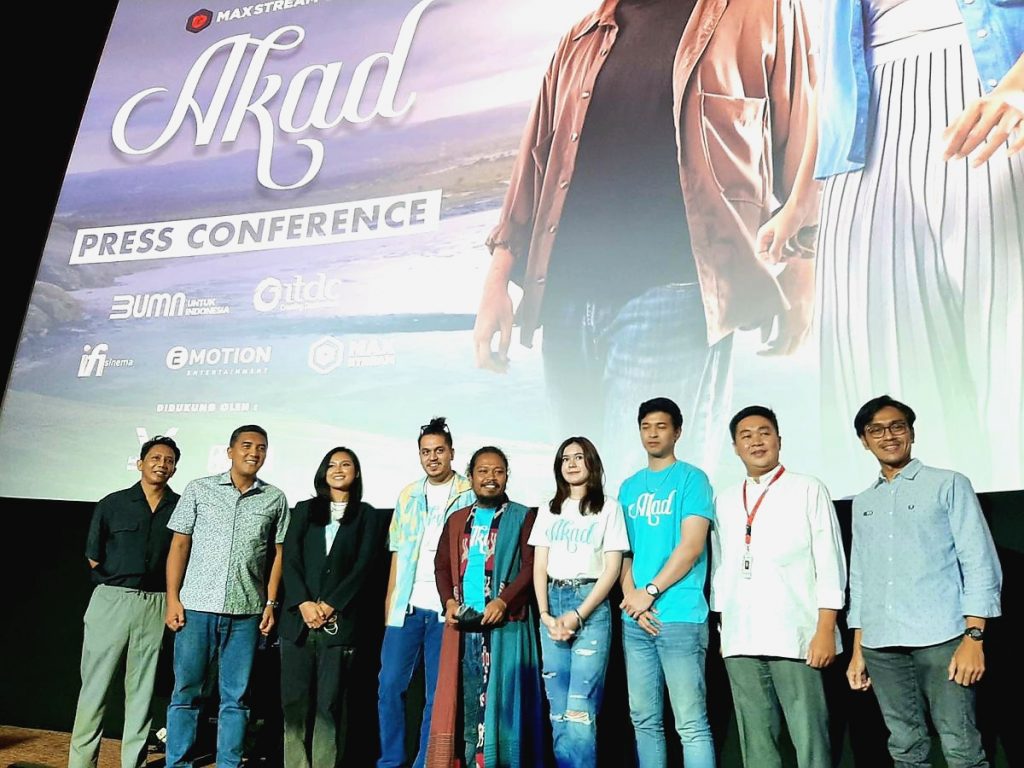 press conference film Akad