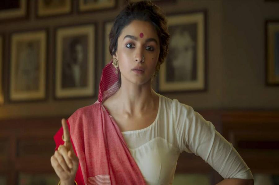 Alia Bhatt dalam Gangubai Kathiawadi