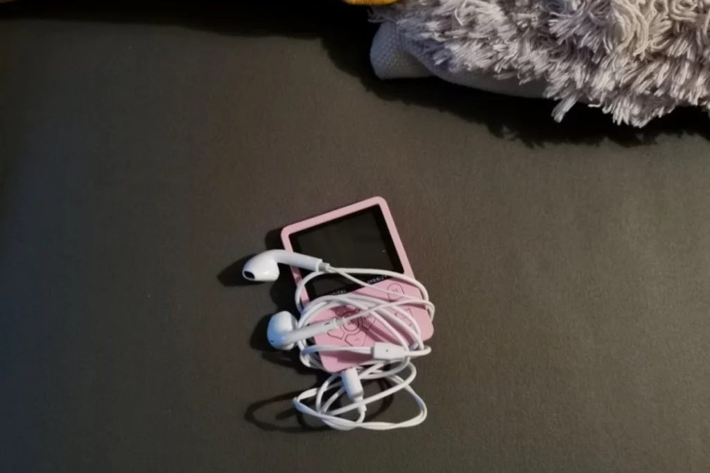 hello my noisy mp3