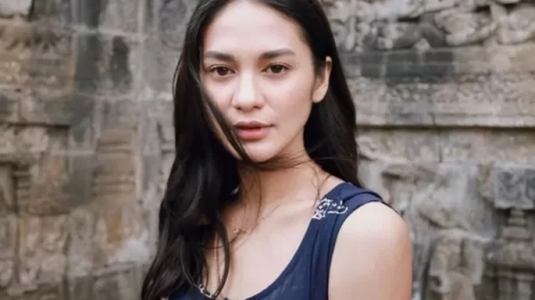 Profil Hana Malasan, Aktris Cantik di Film Susuk