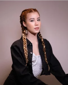 Esther Supreeleela profil pemain