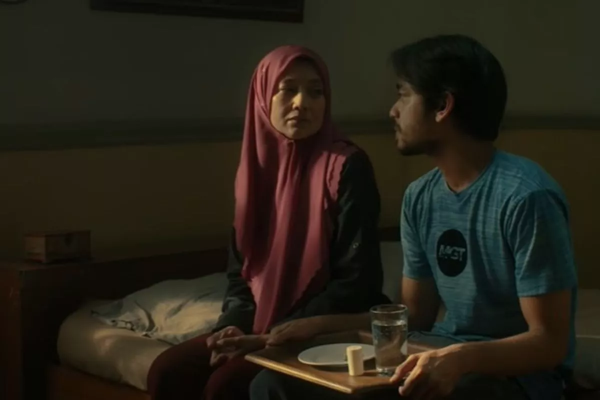 Sinopsis Sampai Jadi Debu: Rela Tinggalkan Karir Demi Ibu