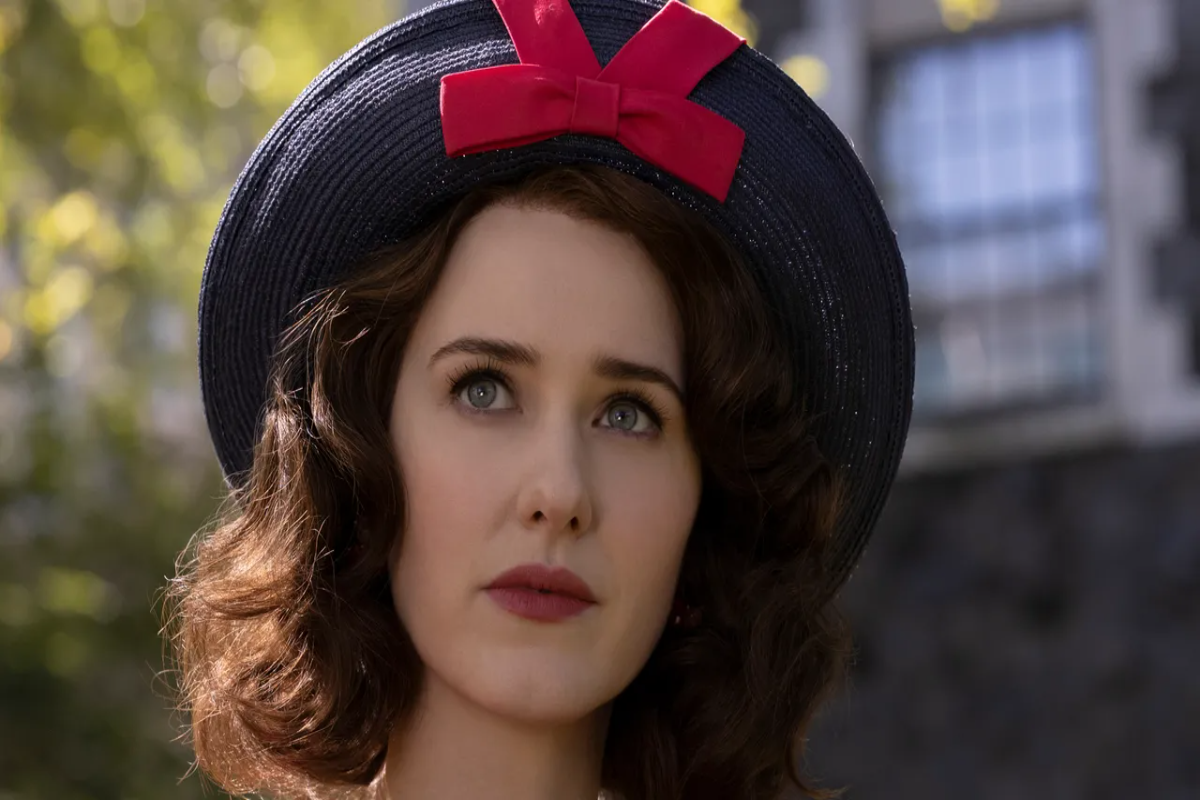 Profil Rachel Brosnahan