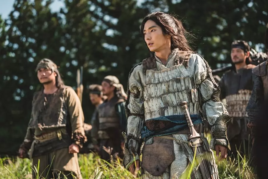  Arthdal Chronicles: The Sword of Aramoon