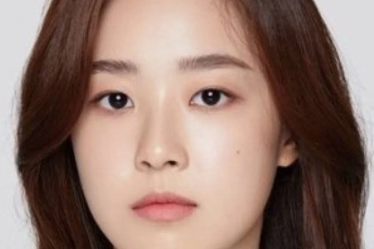 Pemeran The Perfect Family: Kim Byung Chul - Yoon Sang Hyun