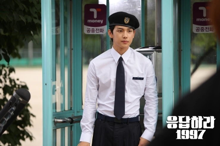profil yim si wan