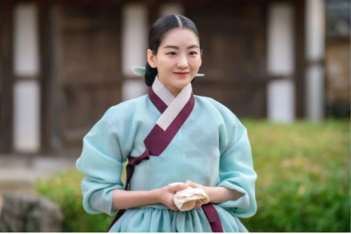 Profil Cho Yi Hyun, Pemeran Jung Soon Deok di The Matchmakers