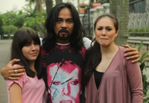 Bukan Cinta Biasa