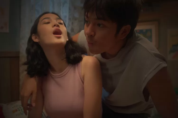 Review Dua Hati Biru