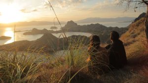 Film Indonesia Nona Manis Sayange_2b