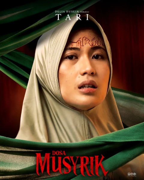 Delia Husein di film Dosa Musyrik