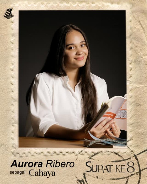 Aurora Ribero pemeran Surat Ke 8