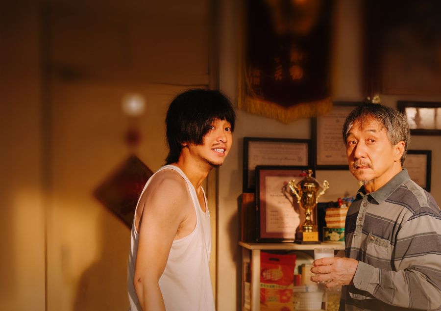 Review film unexpected family
