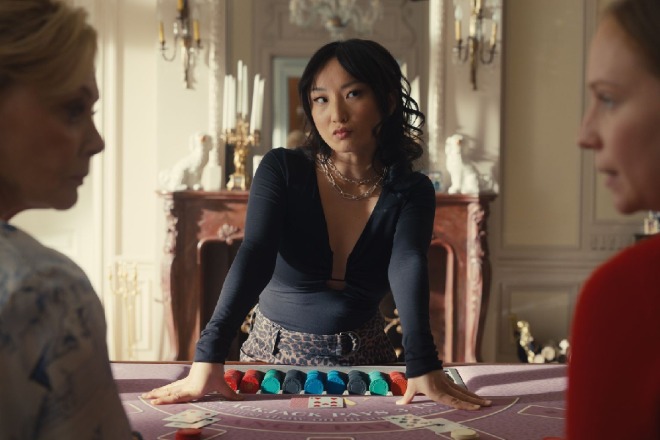 Jean Smart, Poppy Liu, dan Hannah Einbinder di musm kelima Hacks