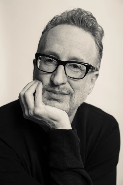 Sutradara James Gray