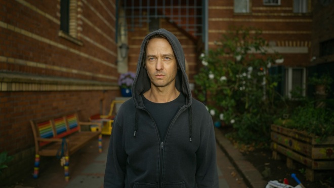 Tom Schilling - Pemeran Murder Mindfully Season 2