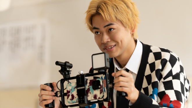Araki Sugou di Viral Hit