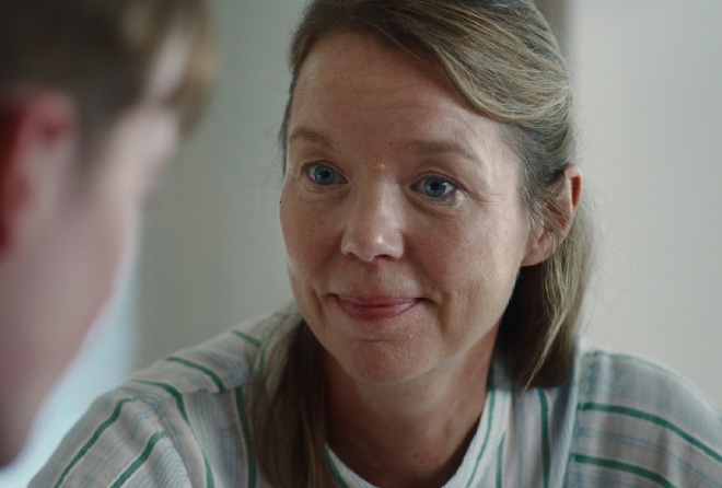 Anna Maxwell Martin di Heartstopper Forever