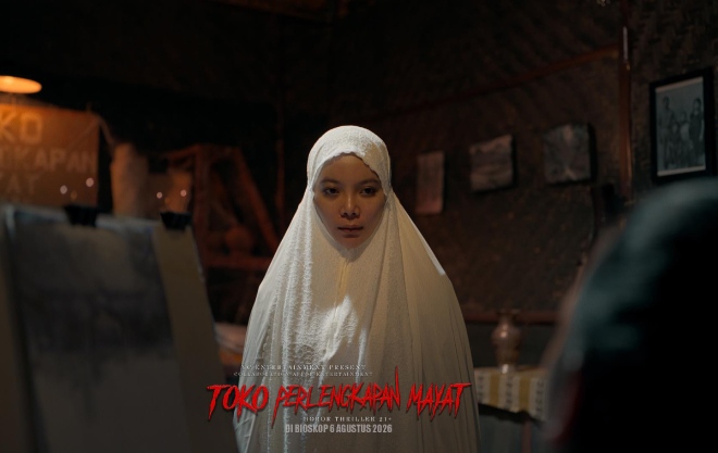 Dwiaffor di Toko Perlengkapan Mayat