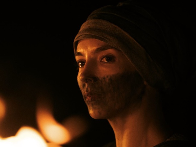 Jodie Comer di The Death of Robin Hood