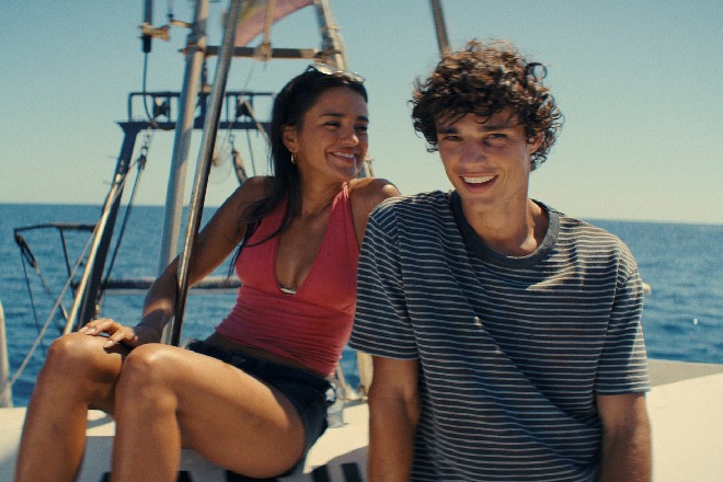 Maia Reficco, Fernando Lindez - Pemeran The Last Summer
